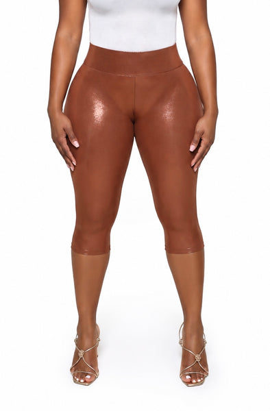 Naomi Capri (bronze)